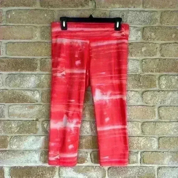 Under Armour 3/4 Leggings - Picture 1 of 4
